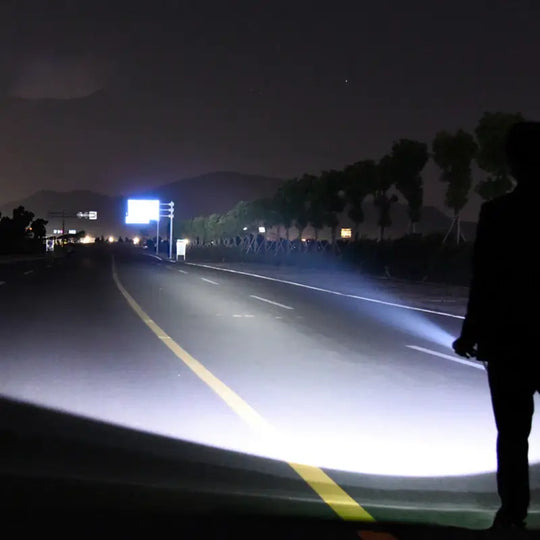 Portabel XHP220 Ultraljus Ficklampa