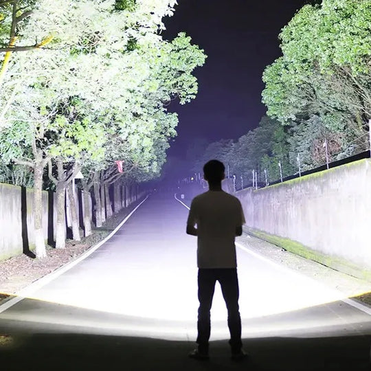 Portabel XHP220 Ultraljus Ficklampa