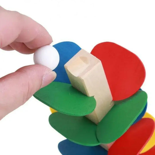 Regnbåge kaskadklättrande bollträd