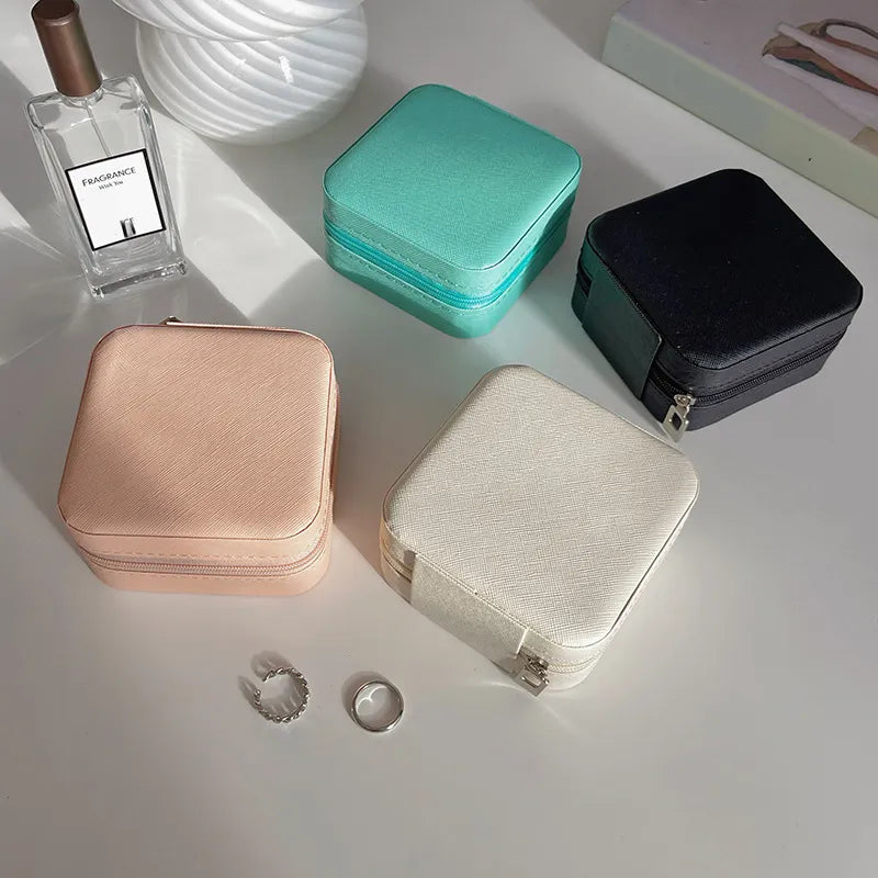 Rese Smyckesorganisatör