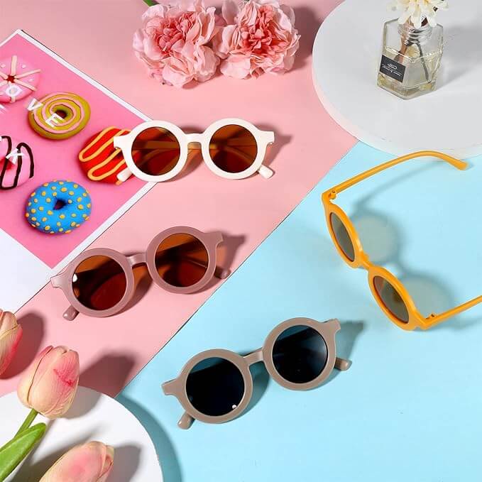 Solglasögon och hårbågset