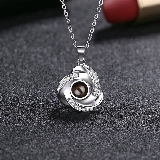 Personlig Rose Photo Projection Halsband