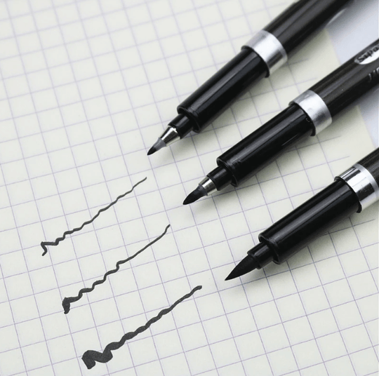 Pensel Kalligrafi Penna