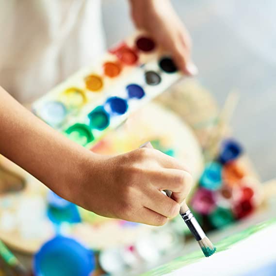 Metallisk akrylfärg