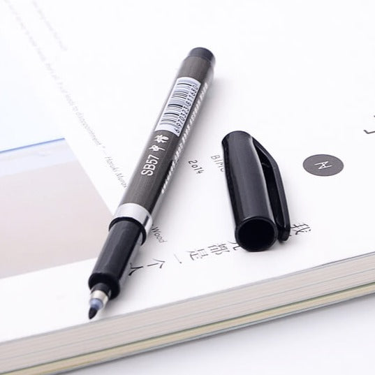 Pensel Kalligrafi Penna