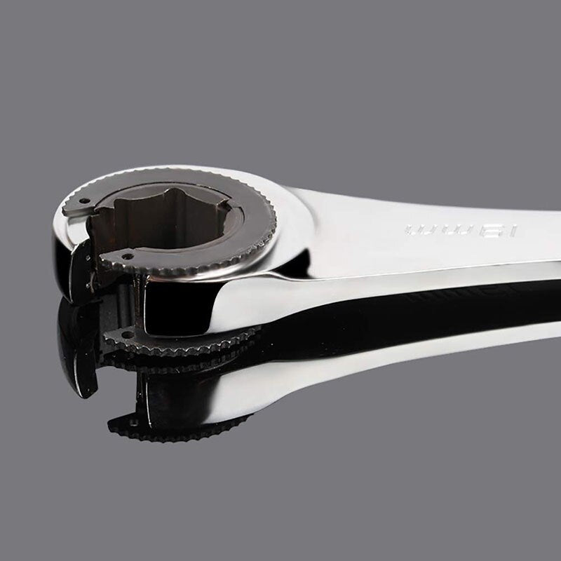 Rattnyckel för slangar