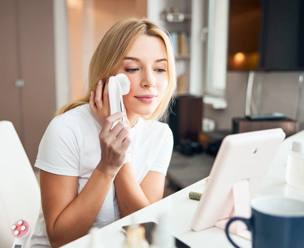 Hudföryngring ansiktsmassager