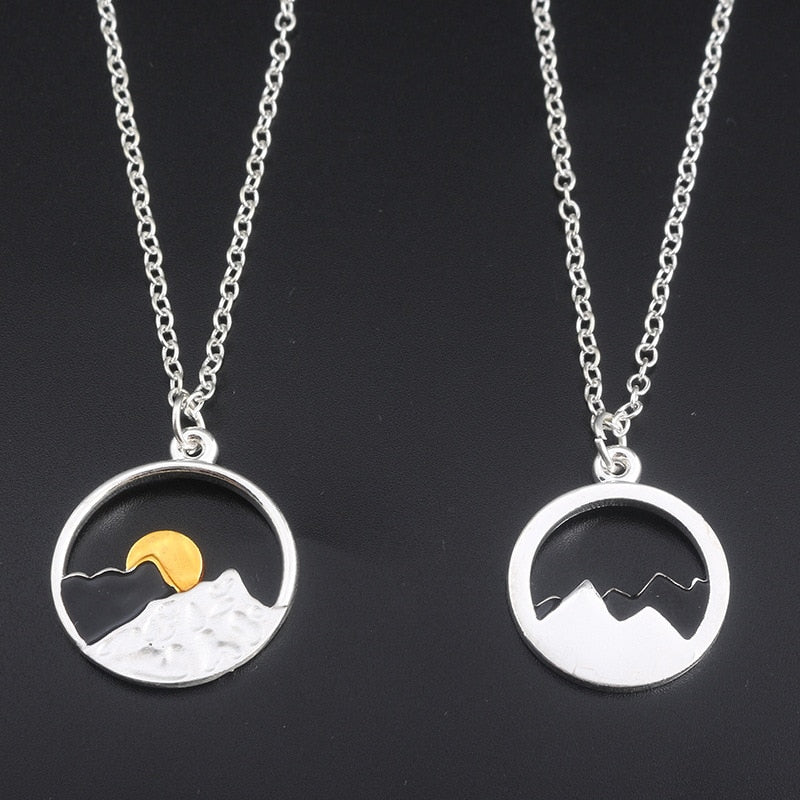 Berg och hav vågor halsband