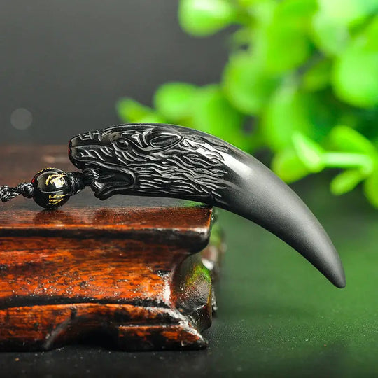 Obsidian Wolf Hängande Halsband